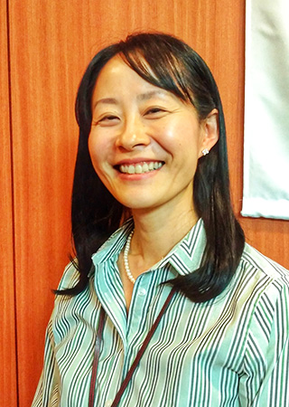 吉崎泉　Izumi Yoshizaki